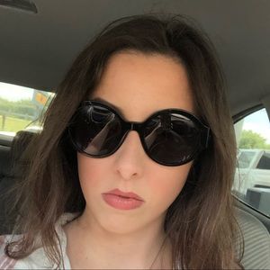 - TRADE - CHANEL sunglasses